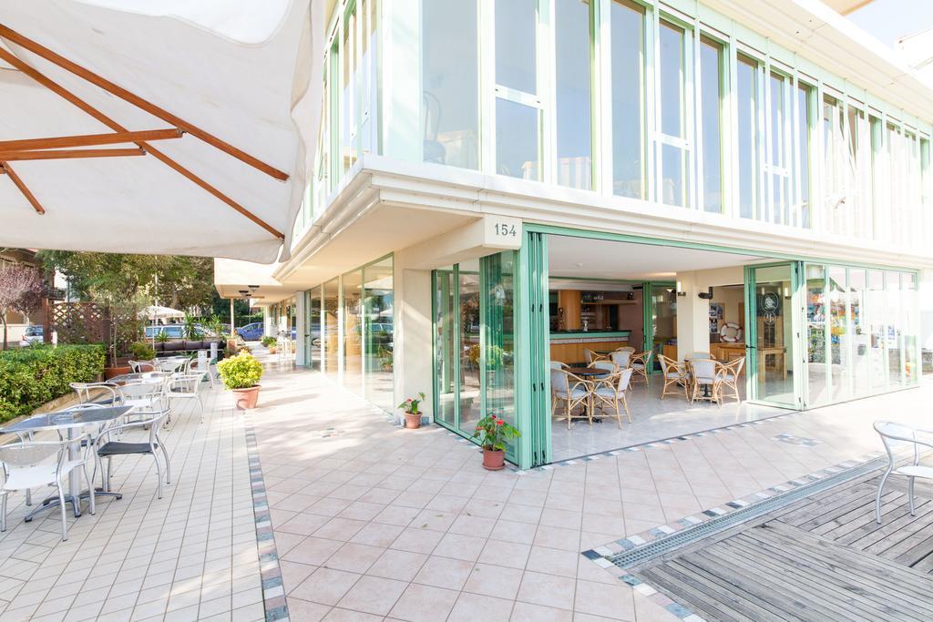 Hotel Palos Rímini Exterior foto